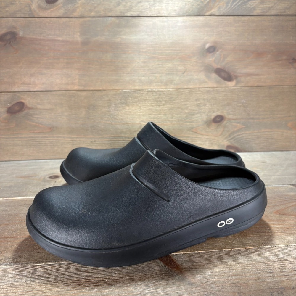 OOFOS OOcloog Womens size 9 shoes Black Slip On Recovery Comfort clogs